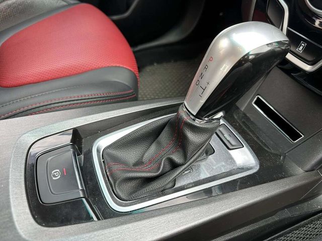 LUXGEN納智捷 U6 TURBO  第10張相片