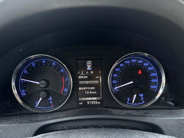 TOYOTA豐田 ALTIS  第6張相片
