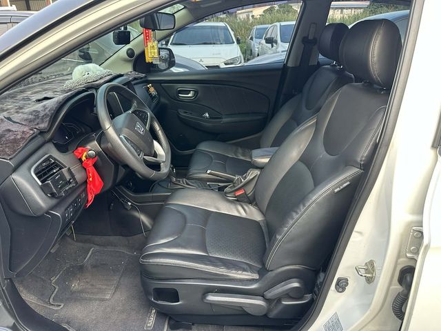 LUXGEN納智捷 S3  第11張相片