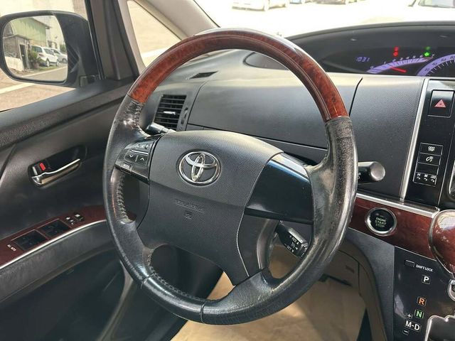 TOYOTA豐田 PREVIA  第6張相片