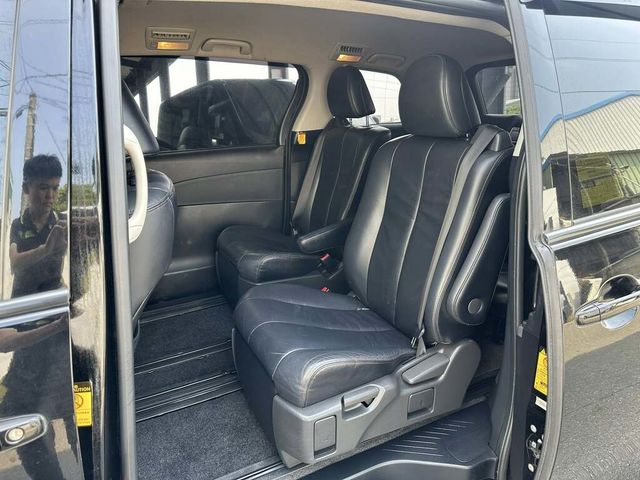 TOYOTA豐田 PREVIA  第9張相片