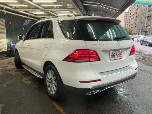 M-BENZ賓士 GLE 250D  第5張相片