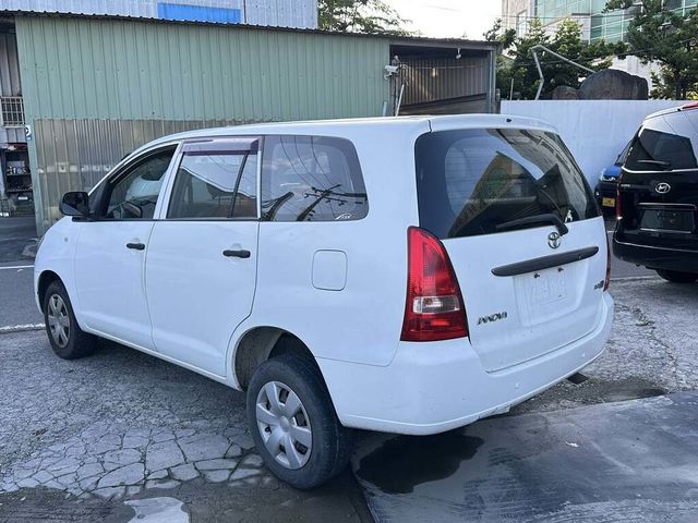 TOYOTA豐田 INNOVA  第4張相片