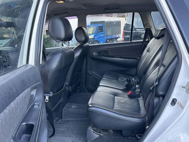 TOYOTA豐田 INNOVA  第14張相片