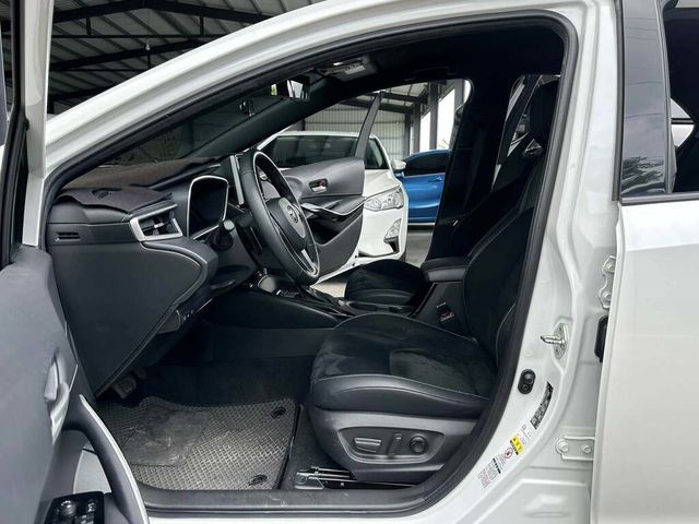TOYOTA豐田 COROLLA SPORT  第8張相片