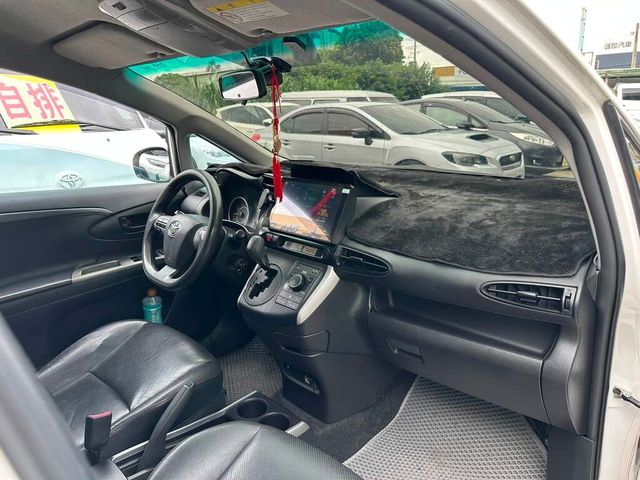 TOYOTA豐田 WISH  第16張相片