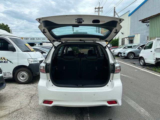 TOYOTA豐田 WISH  第18張相片
