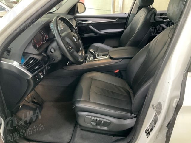 BMW寶馬 X5 XDRIVE25D  第4張相片