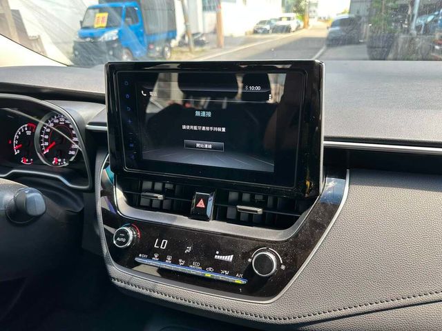 TOYOTA豐田 ALTIS  第9張相片