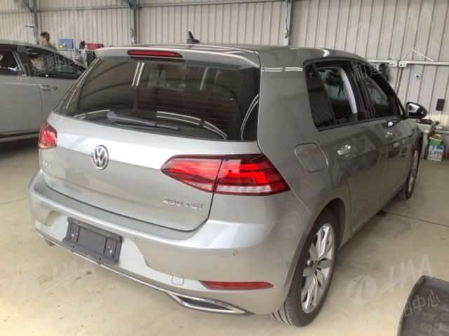 VOLKSWAGEN福斯 GOLF  第2張相片
