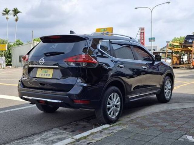 NISSAN日產 X-TRAIL  第2張相片