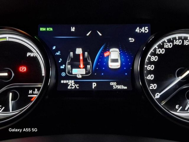 TOYOTA豐田 CAMRY HYBRID  第9張相片
