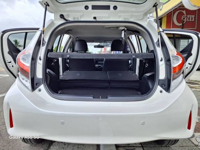 TOYOTA豐田 PRIUS C  第17張相片