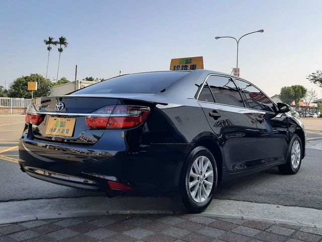 TOYOTA豐田 CAMRY  第2張相片