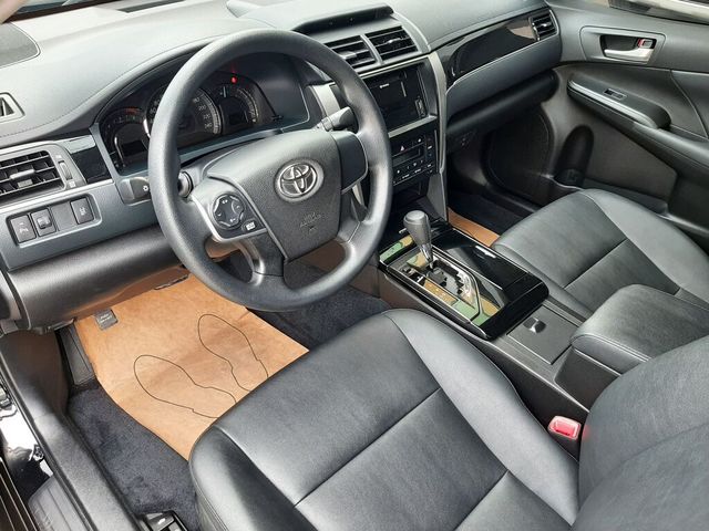 TOYOTA豐田 CAMRY  第7張相片