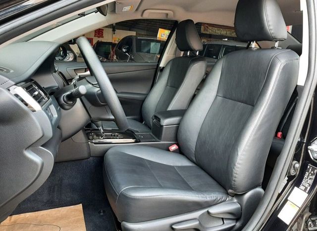 TOYOTA豐田 CAMRY  第8張相片