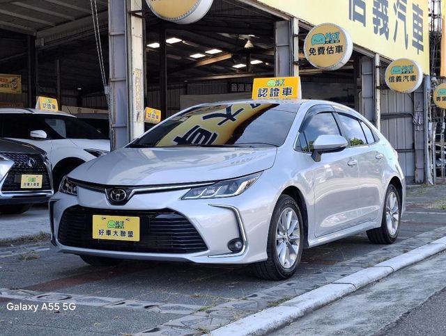TOYOTA豐田 COROLLA ALTIS HYBRID  第1張相片