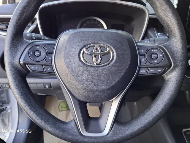 TOYOTA豐田 COROLLA ALTIS HYBRID  第11張相片