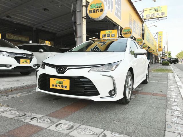 TOYOTA豐田 ALTIS  第1張相片