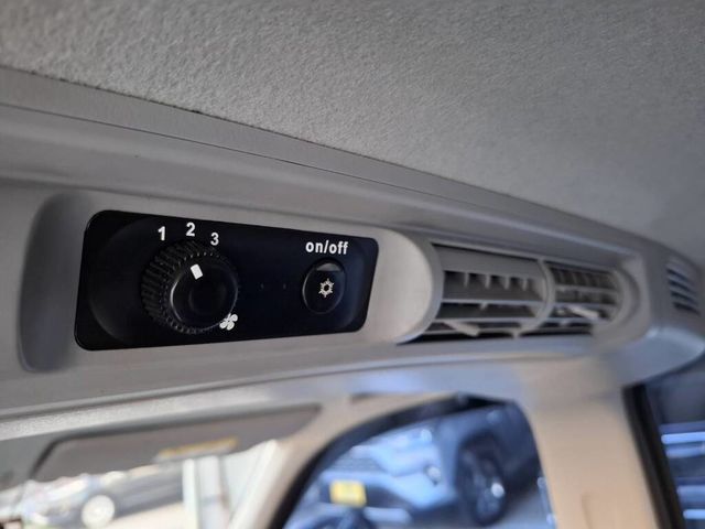 MITSUBISHI三菱 ZINGER  第13張相片