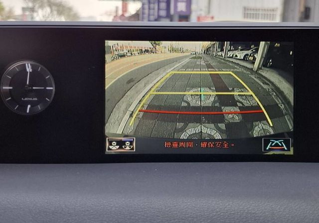 LEXUS凌志 UX250H  第31張相片