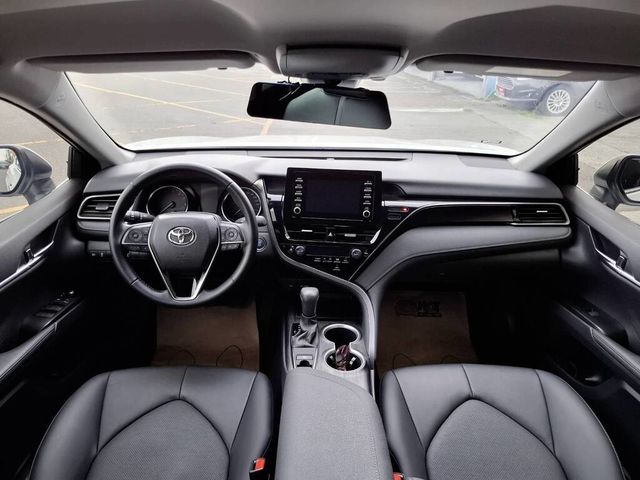 TOYOTA豐田 CAMRY  第5張相片