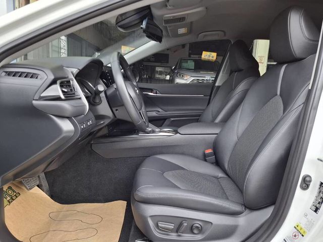 TOYOTA豐田 CAMRY  第8張相片