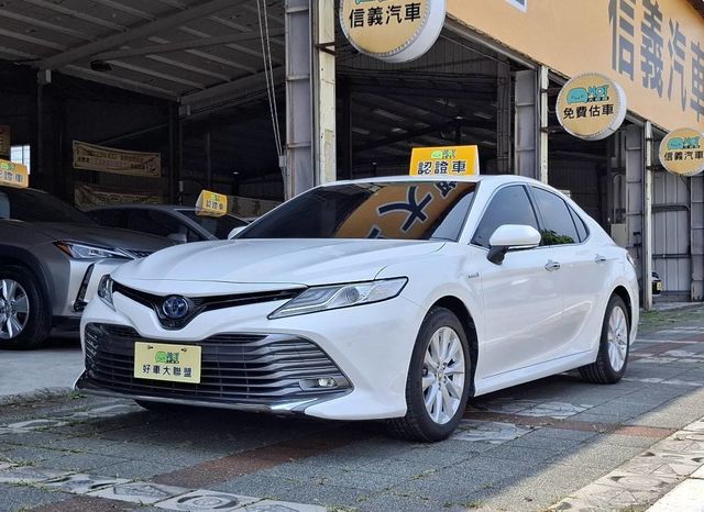 TOYOTA豐田 CAMRY HYBRID  第1張相片