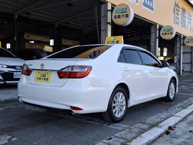 TOYOTA豐田 CAMRY  第2張相片