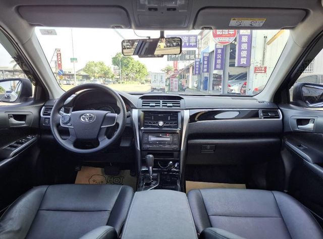 TOYOTA豐田 CAMRY  第5張相片