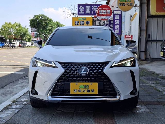 LEXUS凌志 UX200  第3張相片