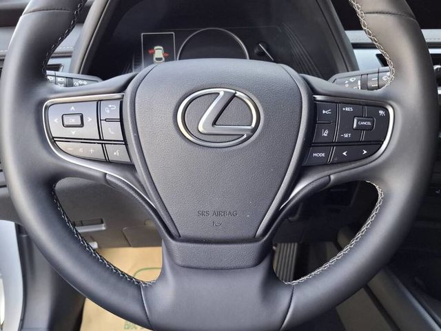 LEXUS凌志 UX200  第11張相片