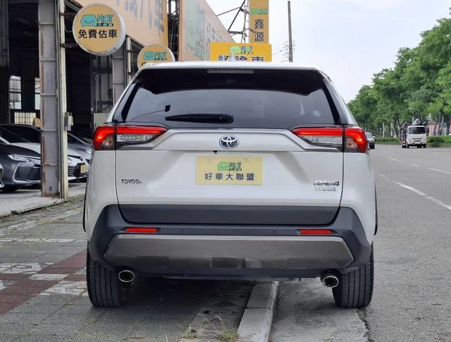 TOYOTA豐田 RAV4  第4張相片