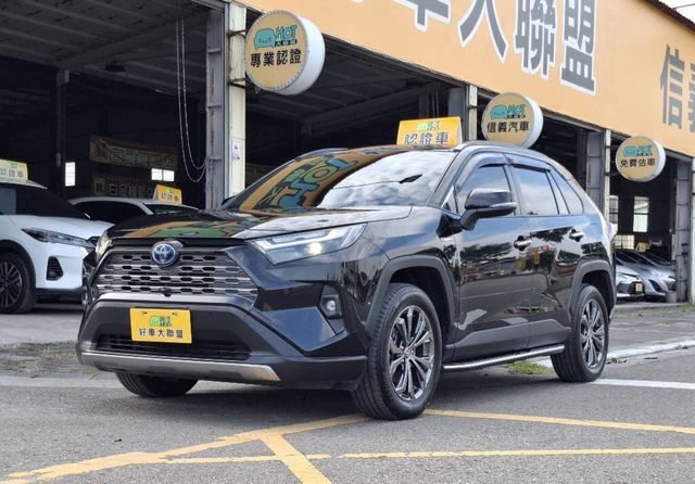 TOYOTA豐田 RAV4  第1張相片