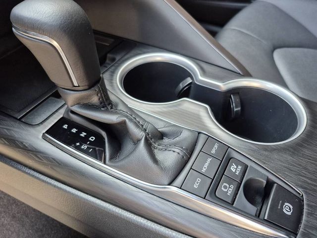 TOYOTA豐田 CAMRY HYBRID  第15張相片