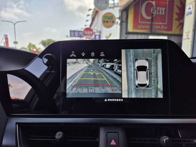 LEXUS凌志 UX250H  第17張相片