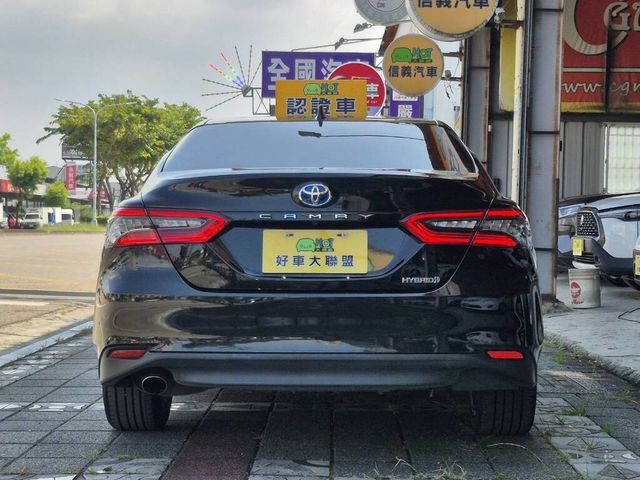 TOYOTA豐田 CAMRY HYBRID  第4張相片