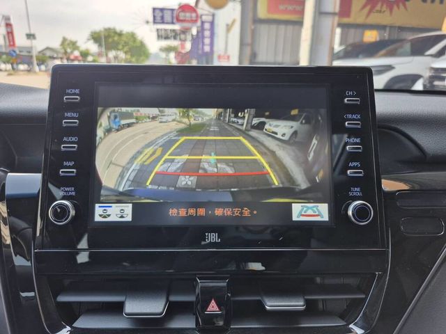 TOYOTA豐田 CAMRY HYBRID  第17張相片