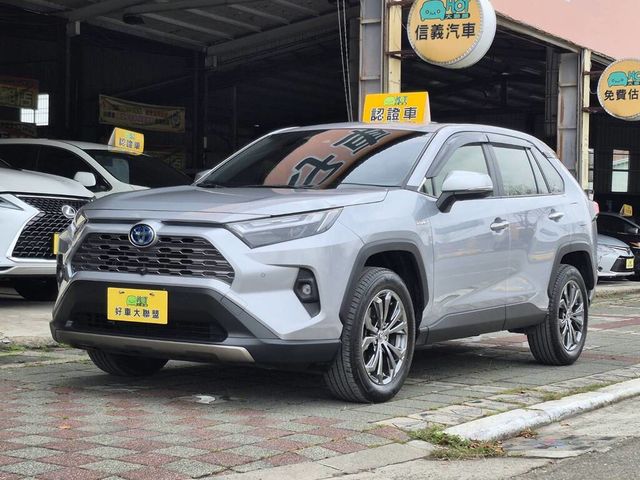 TOYOTA豐田 RAV4  第1張相片