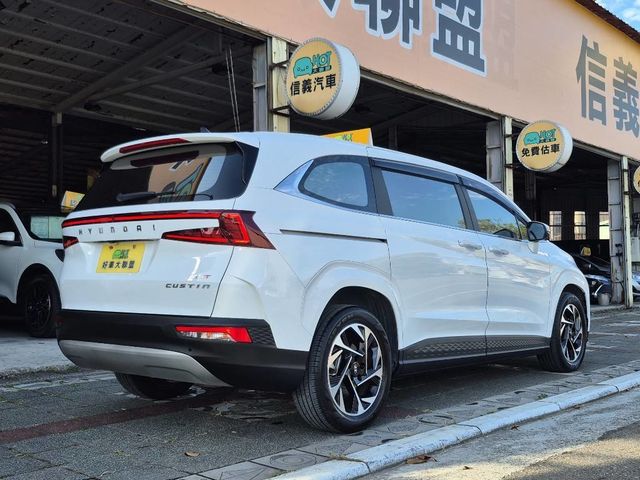 HYUNDAI現代 CUSTIN  第2張相片