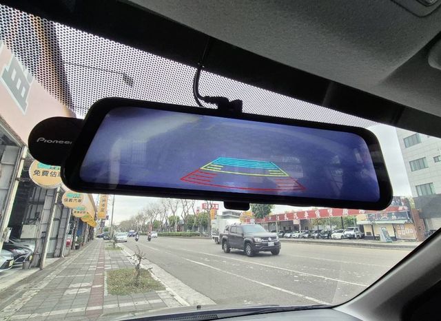 MITSUBISHI三菱 ZINGER  第15張相片