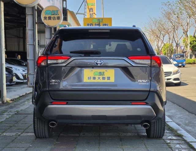TOYOTA豐田 RAV4  第4張相片