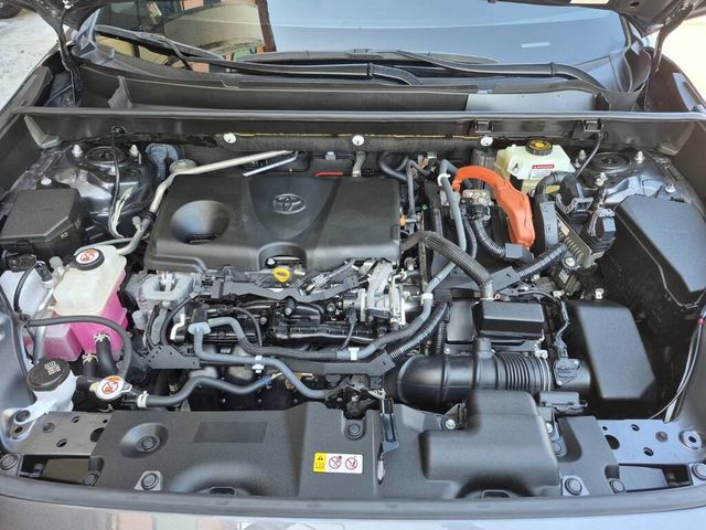 TOYOTA豐田 RAV4  第6張相片