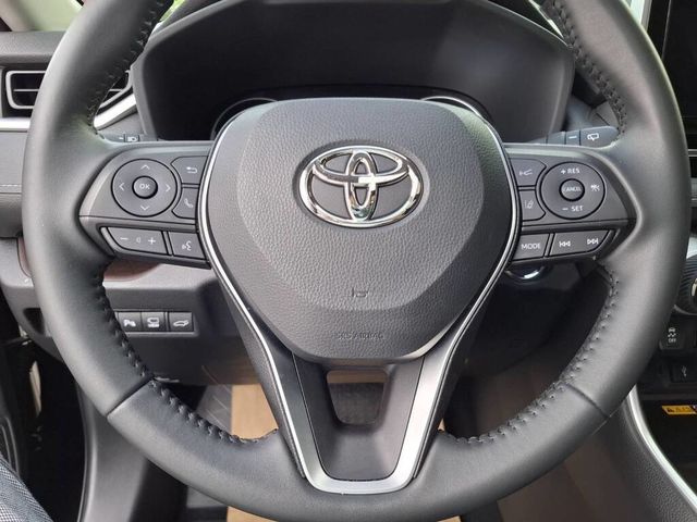 TOYOTA豐田 RAV4  第11張相片