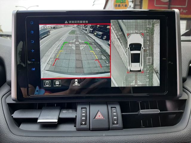 TOYOTA豐田 RAV4  第18張相片