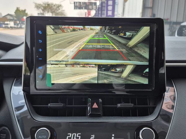 TOYOTA豐田 ALTIS  第17張相片