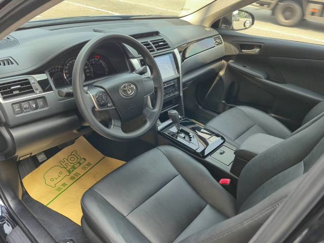 TOYOTA豐田 CAMRY  第7張相片