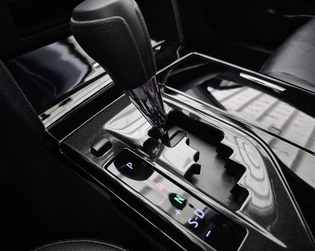 TOYOTA豐田 CAMRY  第14張相片