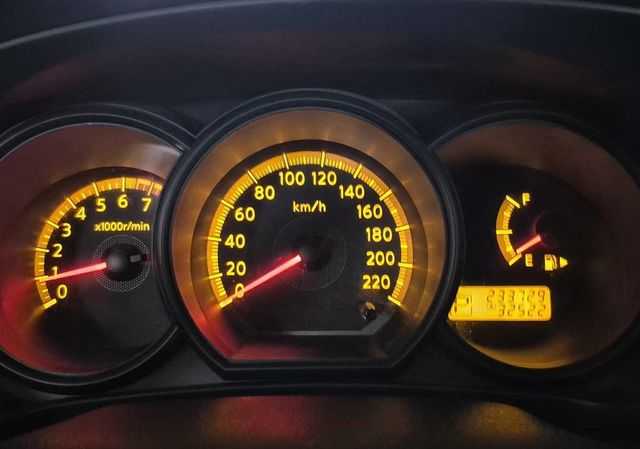 NISSAN日產 LIVINA  第10張相片