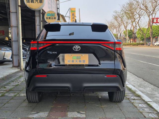 TOYOTA豐田 BZ4X  第4張相片